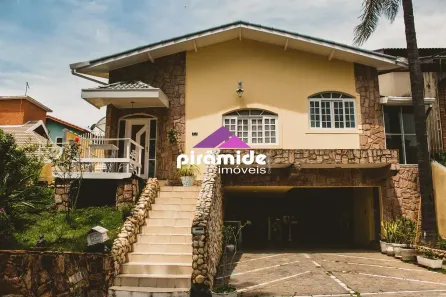 Casa com 4 Quartos à venda, 184m² no Urbanova, São José dos Campos