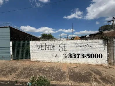 Lote/Terreno à venda, 300m² no Jardim Pacaembu, São Carlos