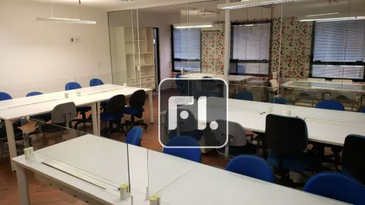 Sala Comercial para venda ou aluguel, 76m² no Vila Olímpia, São Paulo