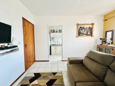 Apartamento com 2 Quartos à venda, 47m² no Jardim Santiago, São José