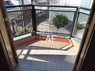 Sobrado com 3 Quartos à venda, 196m² no Jardim Carlu, São Paulo