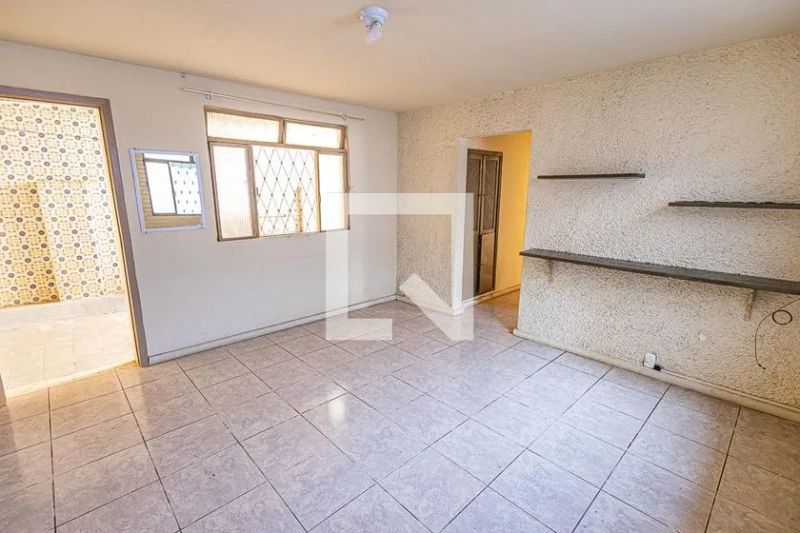 Casa com 4 quartos — Jaraguá, Belo Horizonte