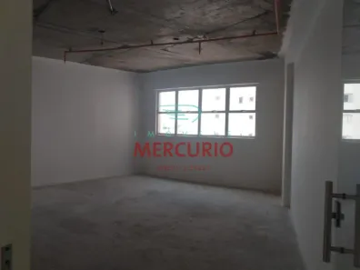 Sala Comercial para venda ou aluguel, 42m² no Centro, Bauru