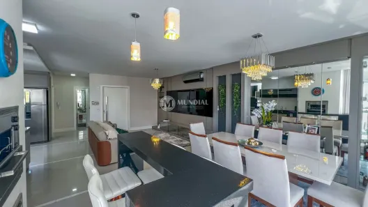 Apartamento com 3 Quartos para alugar, 130m² no Centro, Balneário Camboriú