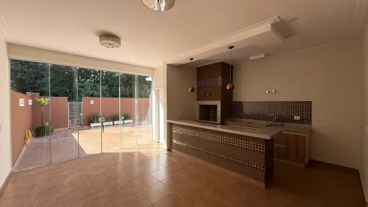 Casa de Condomínio com 3 Quartos para alugar, 186m² no Esperança, Londrina