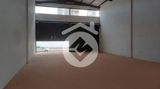 Galpão/Depósito/Armazém para alugar, 248m² no Novo Mundo, Uberlândia