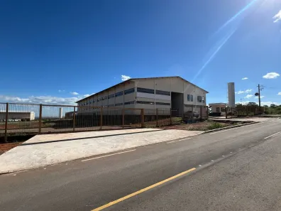 Galpão/Depósito/Armazém para alugar, 1600m² no Santa Maria, Brasília