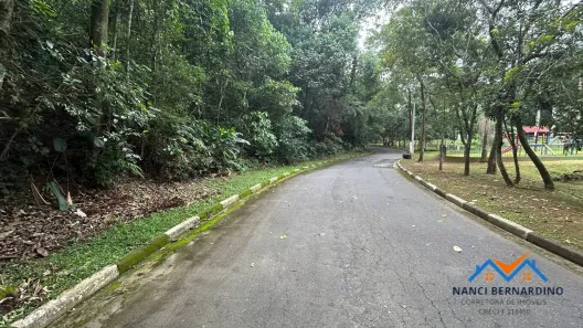 Lote/Terreno à venda, 1700m² no Arujázinho I, II e III, Arujá