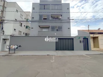 Apartamento com 3 Quartos para alugar, 68m² no Santa Mônica, Uberlândia