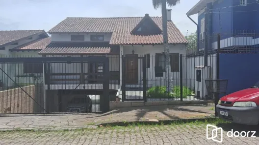 Casa com 3 Quartos à venda, 320m² no Ipanema, Porto Alegre