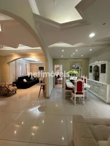 Casa com 3 Quartos à venda, 418m² no Novo Eldorado, Contagem