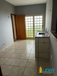 Apartamento com 2 Quartos para alugar, 102m² no Pampulha, Uberlândia