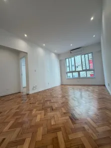 Apartamento com 2 Quartos para alugar, 100m² no Copacabana, Rio de Janeiro
