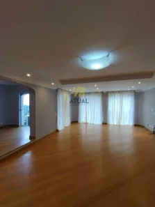 Apartamento com 3 Quartos para alugar, 250m² no Santo Amaro, São Paulo