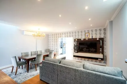 Sobrado com 2 Quartos à venda, 204m² no Vila Matilde, São Paulo