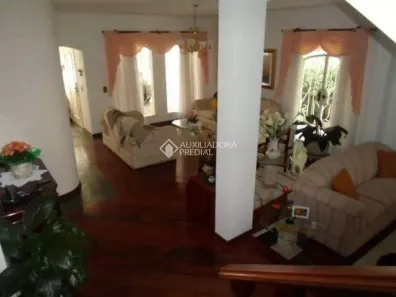 Sobrado com 3 Quartos à venda, 277m² no Nova Petrópolis, São Bernardo do Campo