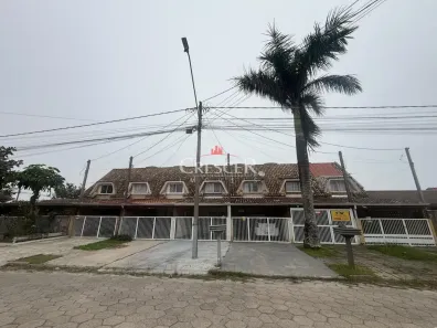 Sobrado com 2 Quartos à venda, 51m² no Guaratuba, Guaratuba