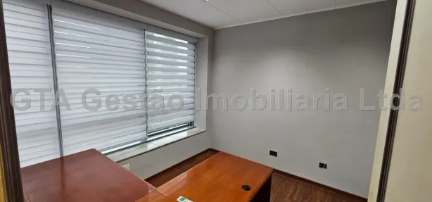 Sala Comercial para alugar, 199m² no Jardim Paulistano, São Paulo
