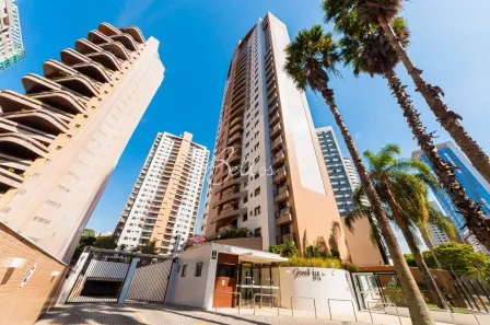 Apartamento com 3 Quartos à venda, 162m² no Água Verde, Curitiba