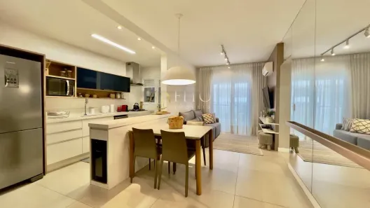 Apartamento com 2 Quartos à venda, 85m² no Jurerê, Florianópolis