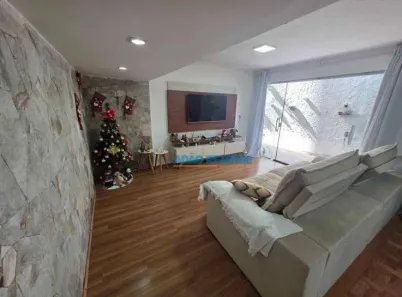 Apartamento com 3 Quartos à venda, 94m² no Jardim Cascata, Teresópolis