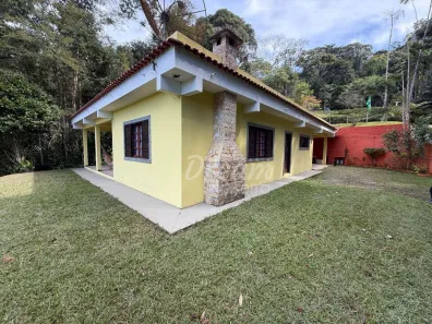 Casa de Condomínio com 3 Quartos à venda, 251m² no Três Córregos, Teresópolis
