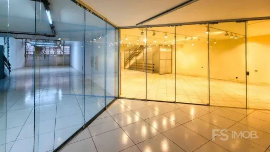 Sala Comercial para alugar, 724m² no Centro, Londrina