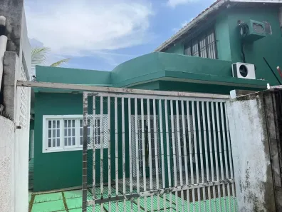 Casa com 4 Quartos para alugar, 300m² no Jurunas, Belém