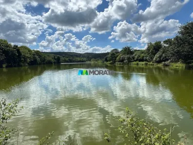 Fazenda/Sítio com 4 Quartos à venda, 202m² no , Onça de Pitangui