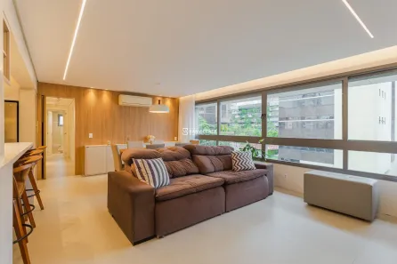 Apartamento com 3 Quartos à venda, 130m² no Auxiliadora, Porto Alegre