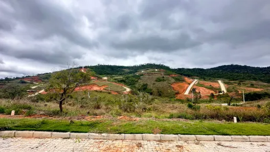 Lote/Terreno à venda, 360m² no Salvaterra, Juiz de Fora