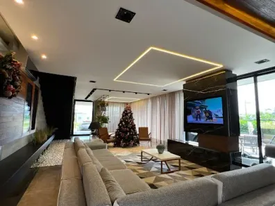 Casa de Condomínio com 4 Quartos para alugar, 376m² no Santa Regina, Camboriú