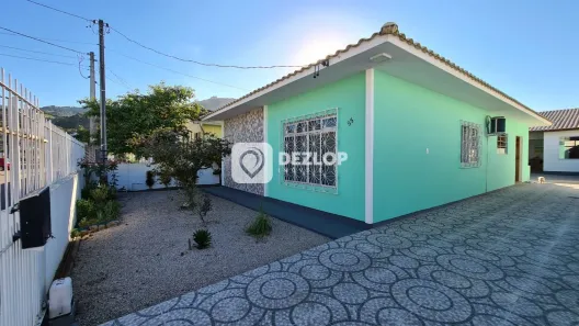Casa com 5 Quartos à venda, 210m² no Universitário, Biguaçu
