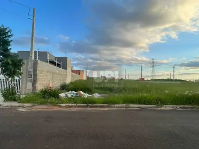 Lote/Terreno à venda, 250m² no Vale do Sol, Piracicaba