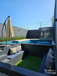 Fazenda/Sítio com 1 Quarto à venda, 181m² no Jardim das Flores, Maringá
