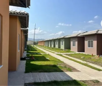 Casa de Condomínio com 2 Quartos à venda, 70m² no Senador Carlos Jereissati, Pacatuba