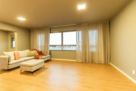 Apartamento com 2 Quartos para venda ou aluguel, 98m² no Petrópolis, Porto Alegre