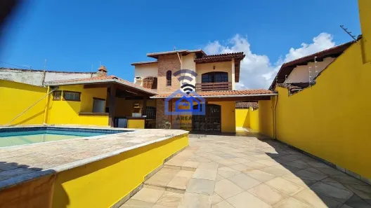 Sobrado com 4 Quartos à venda, 250m² no Indaiá, Caraguatatuba