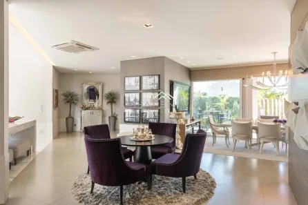 Casa de Condomínio com 3 Quartos à venda, 556m² no São João, Curitiba