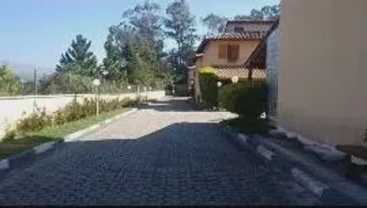 Casa de Condomínio com 2 Quartos à venda, 80m² no Vila Santo Antônio, Jandira