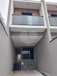 Sobrado com 3 Quartos à venda, 110m² no Jardim Nice, São Paulo