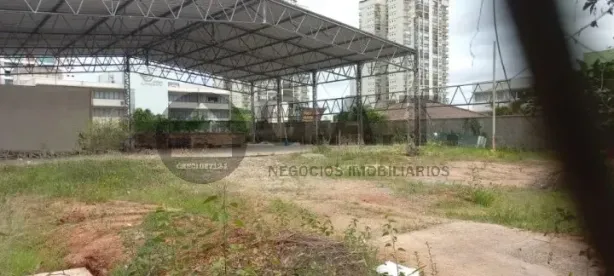 Lote/Terreno à venda, 894m² no Jardim Emília, Sorocaba