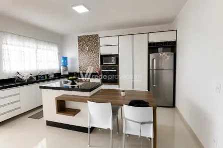 Casa com 3 Quartos à venda, 240m² no João Aranha, Paulínia