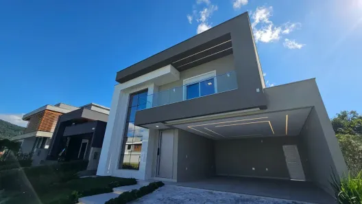 Casa com 3 Quartos à venda, 339m² no Pedra Branca, Palhoça