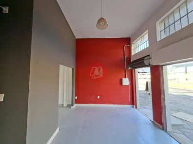 Ponto Comercial para alugar, 70m² no Três Figueiras, Porto Alegre