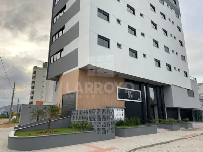 Apartamento com 3 Quartos à venda, 99m² no Vila Moema, Tubarão