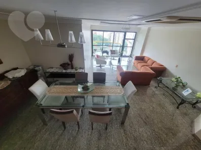 Cobertura com 4 Quartos à venda, 440m² no Icaraí, Niterói