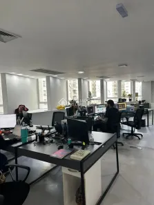 Sala Comercial à venda, 141m² no Centro Histórico, Porto Alegre