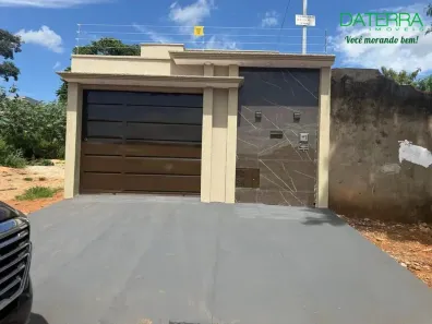 Casa com 2 Quartos à venda, 86m² no Setor Maysa, Trindade