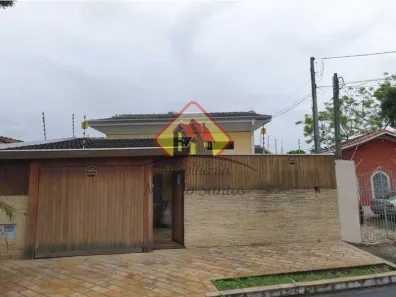 Casa com 3 Quartos à venda, 120m² no Vila São José, Taubaté
